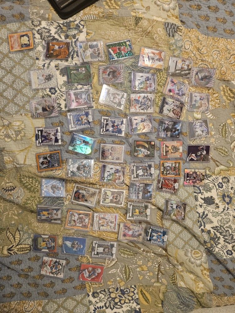 Football/Pokémon CARDS