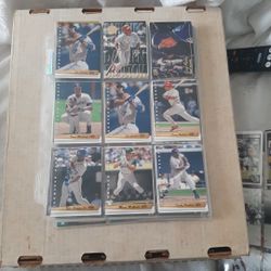 18 Baseball Cards 