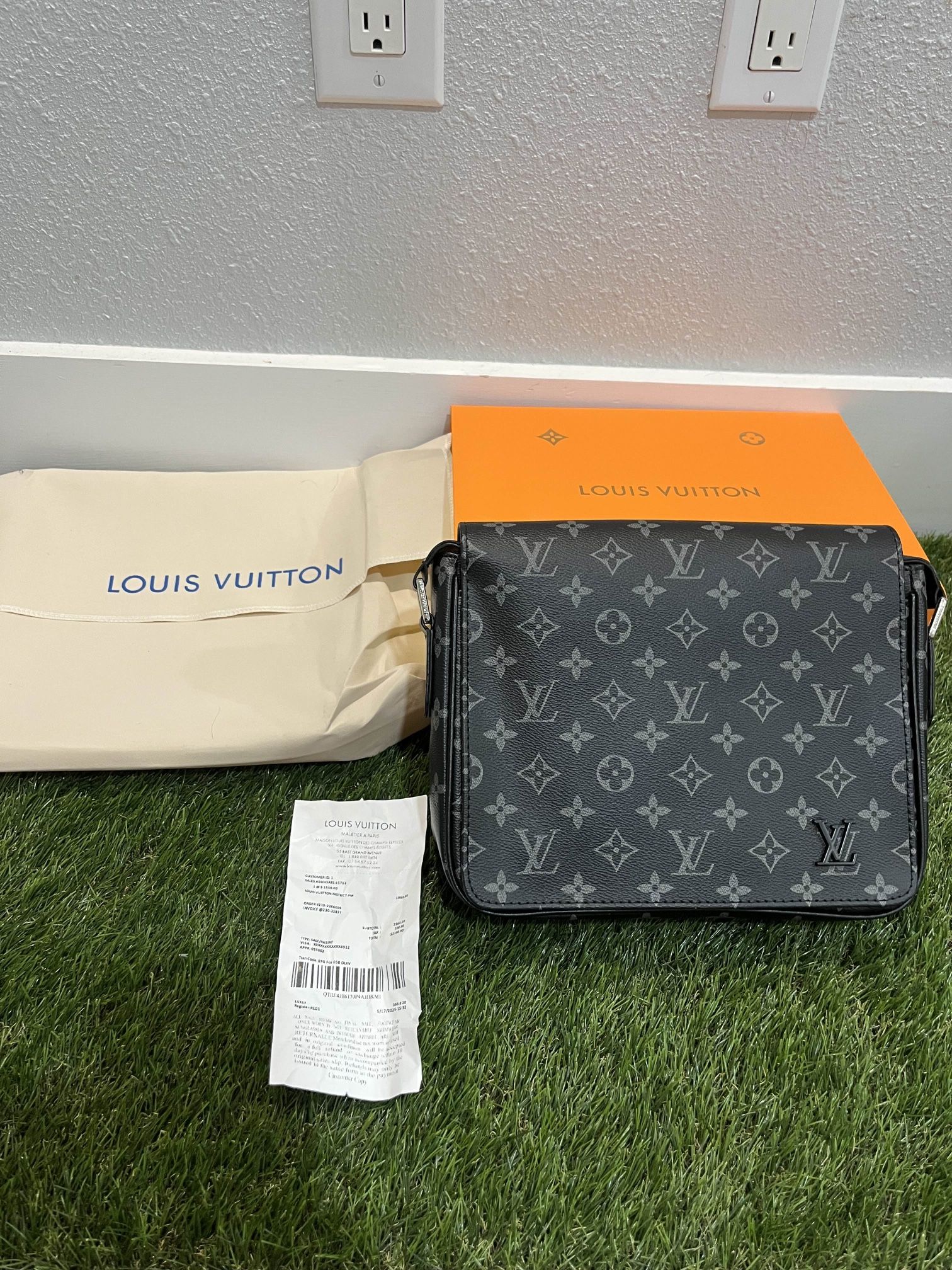 Louis Vuitton Shoulder Bag SP0128