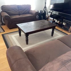 Couch Set & Coffee Table 