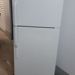 Ge Refrigerator 
