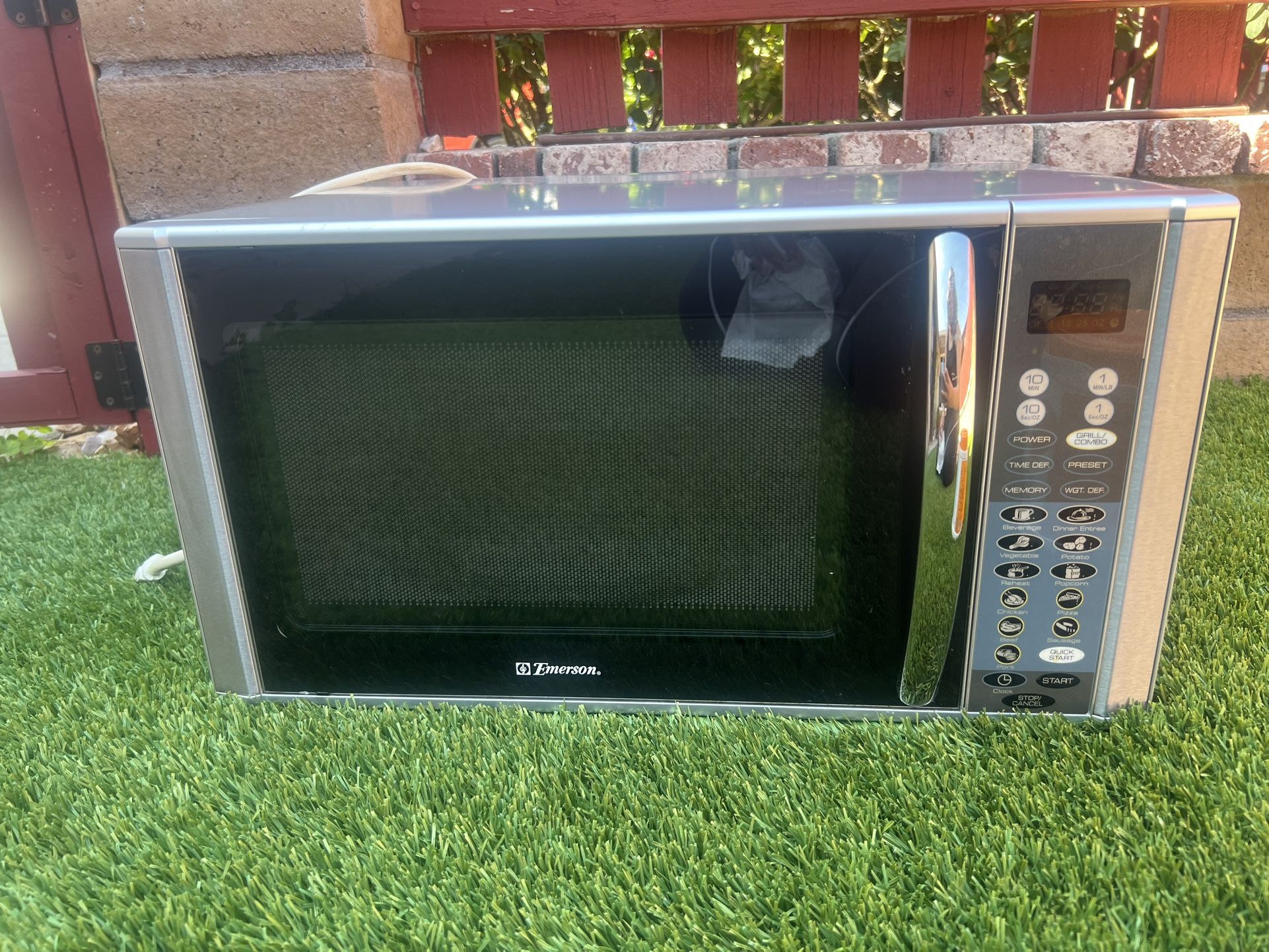 Microwave