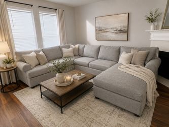 FREE DELIVERY 🚚 | Living Spaces Hampstead Sectional Couch