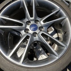 19” Genuine Oem Ford Stock Wheels