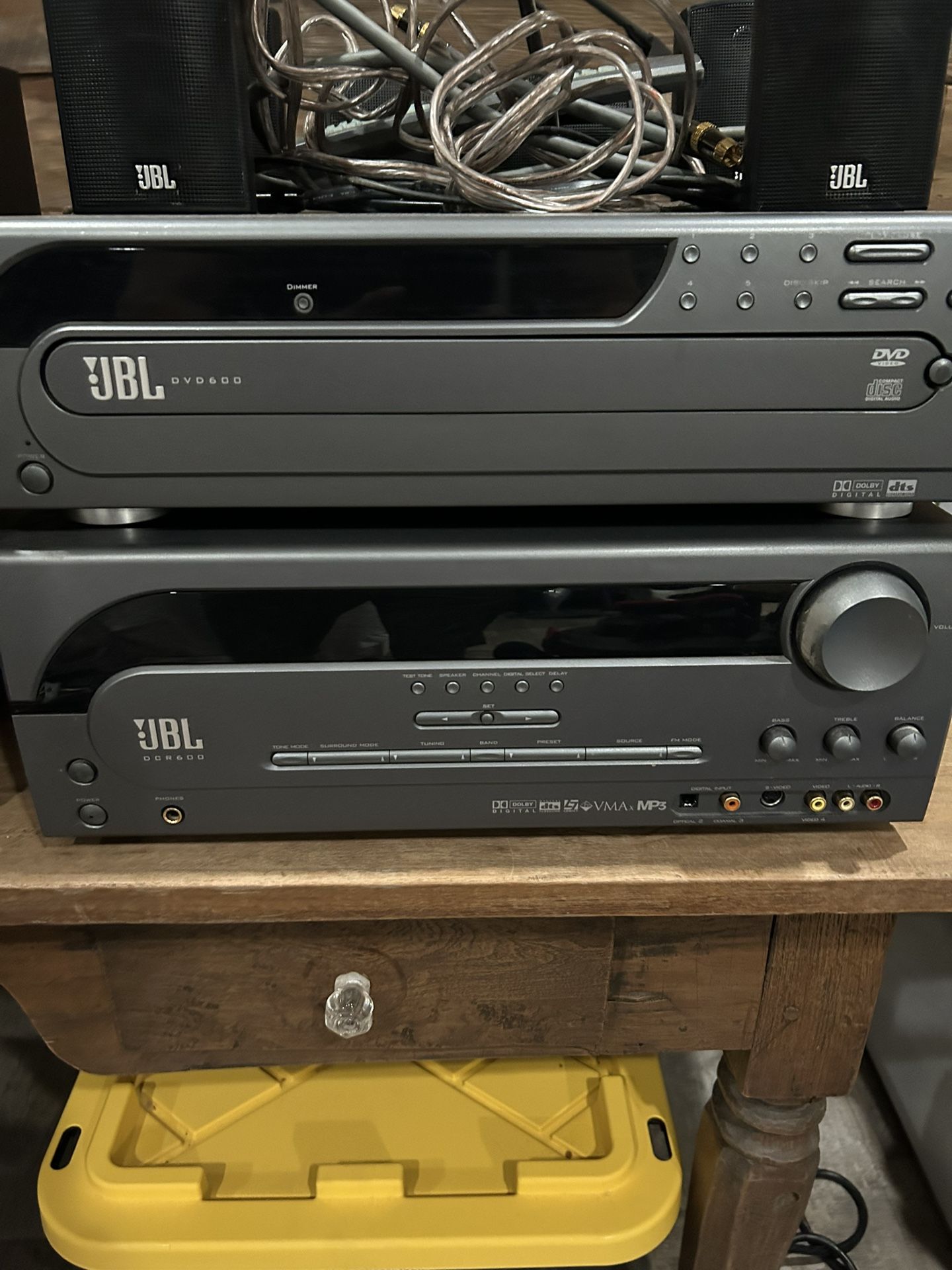 JBL DCR 600 Stereo System 