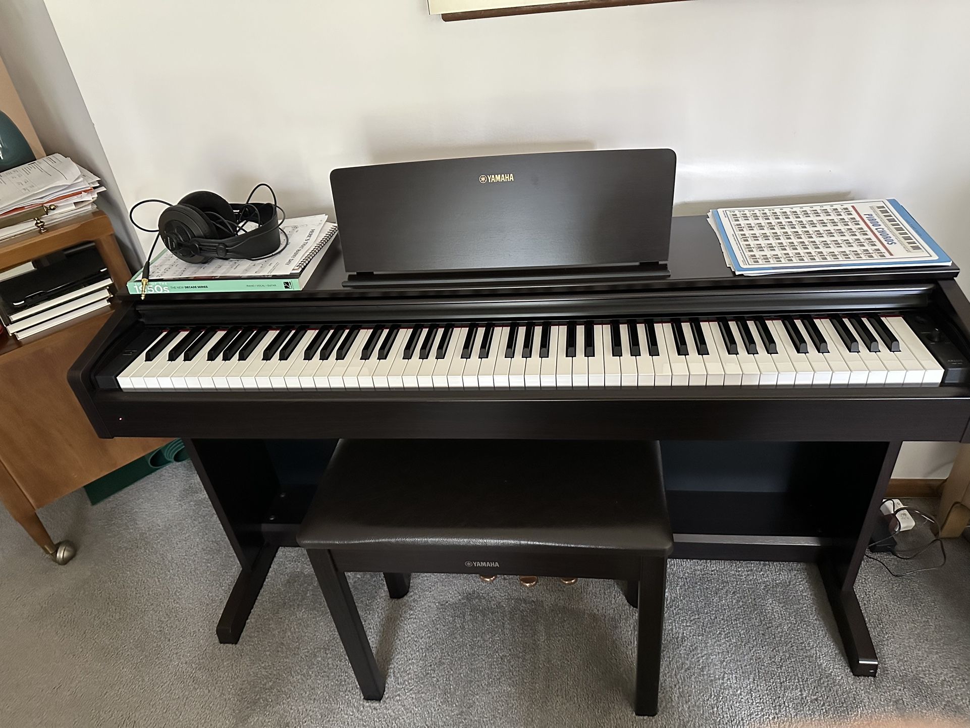 Yamaha Arius YDP-103 (Like New)