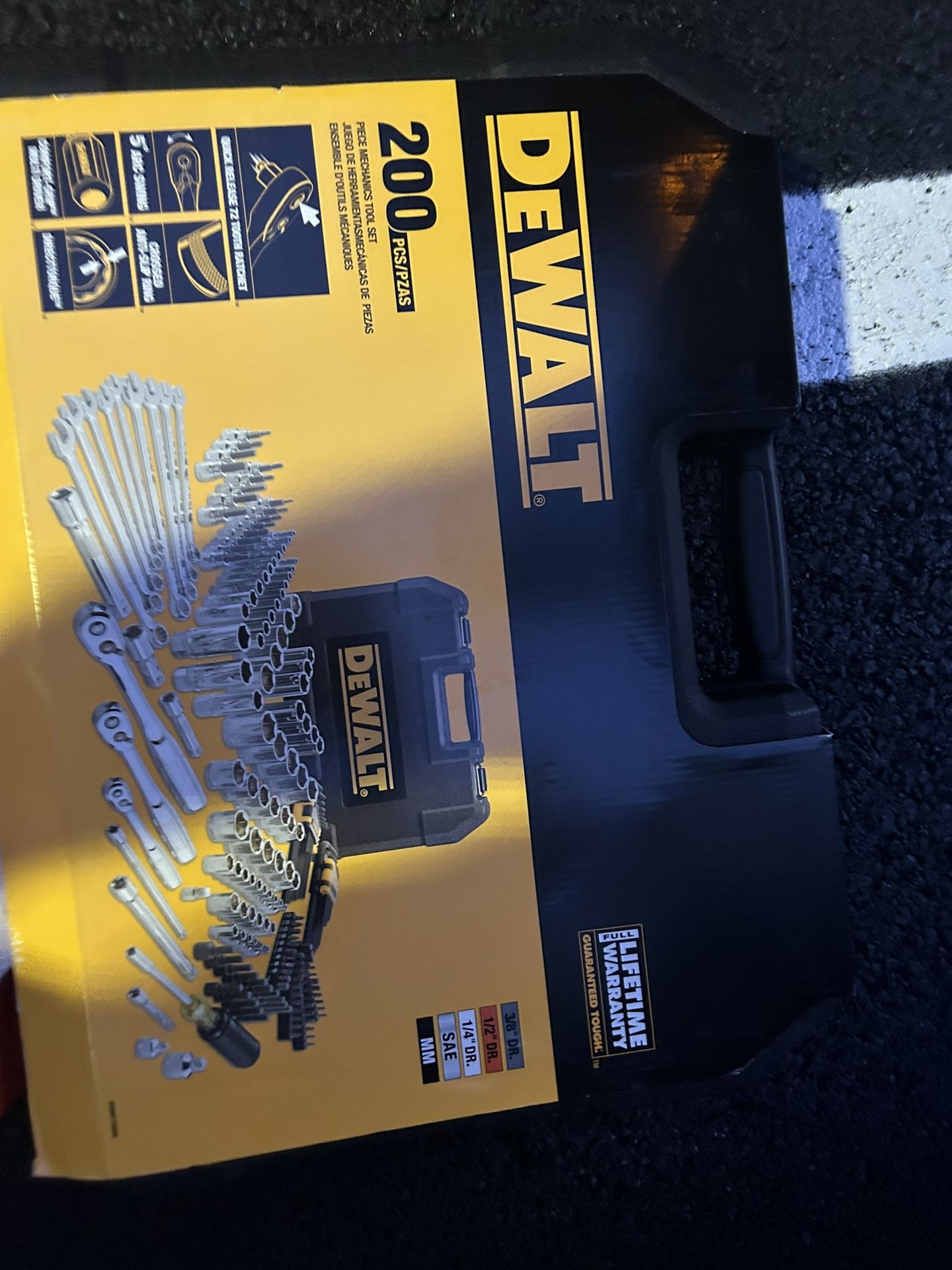 Dewalt 200 Piece Socket
