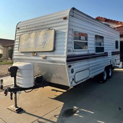 2002 Kit Companion Trailer (24 ft. Total)