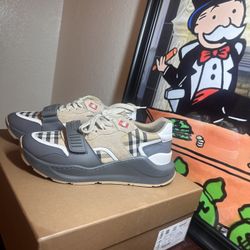 Burberry Shoes