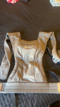 Ergo Baby Carrier