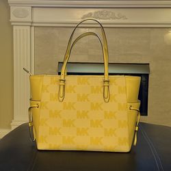 Michael Kors Women's Gilly Logo Jacquard Large Drawstring Travel Tote Handbag