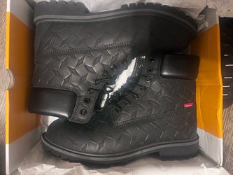 Supreme x Timberland Diamond Plate Boots