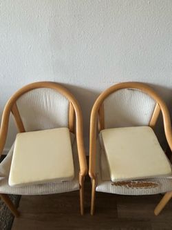 Four free chairs for repair