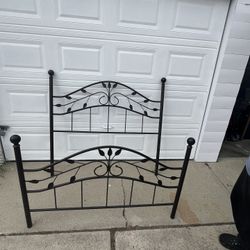 Bed Head & Footboards, Decorative Metal, Full Size