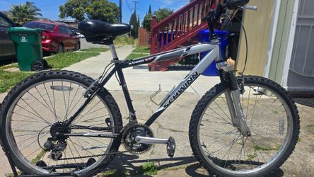 Schwinn Mountain Bike Medium Size