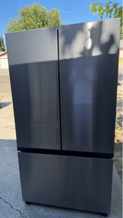 Refrigerator counter depth Samsung bespoke