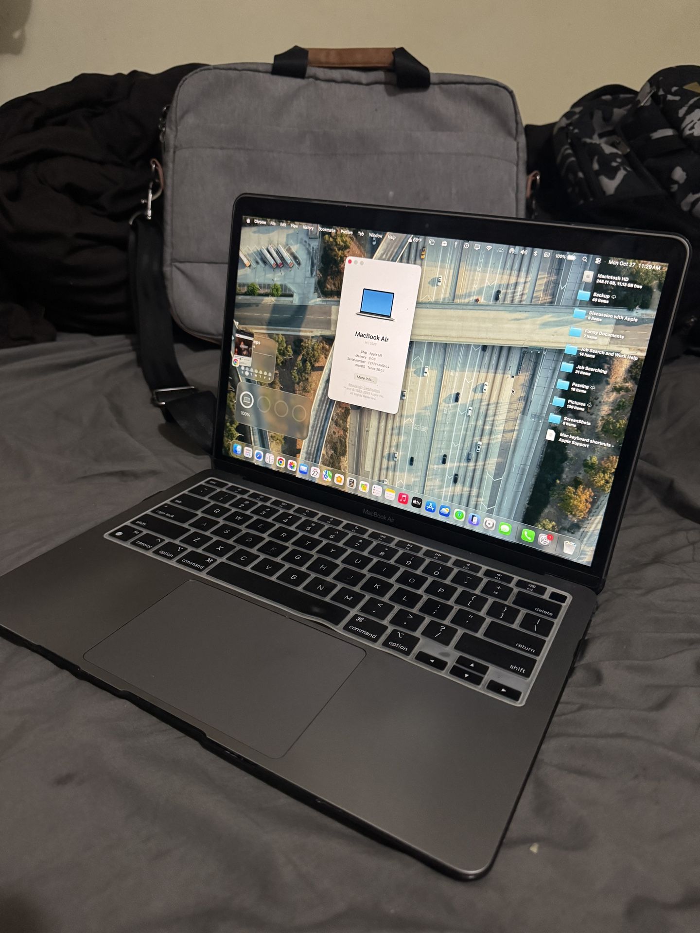 MacBook Air 2020 (A2337) M1 Processor/8gb RAM/256GB/13” Display with PKG bag 