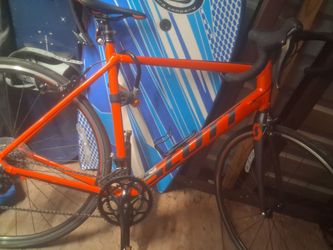 SCOTT Road Bike - Orange - Shimano Sora - 2x9 - Excellent Condition - Garage Kept