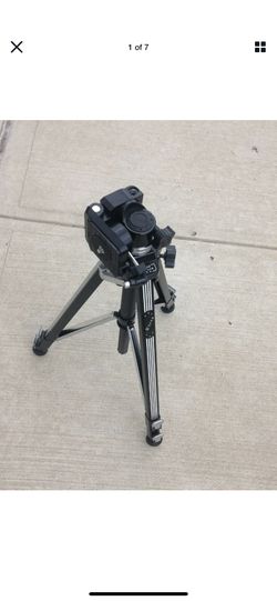 Brand New Professional Camera Tripod