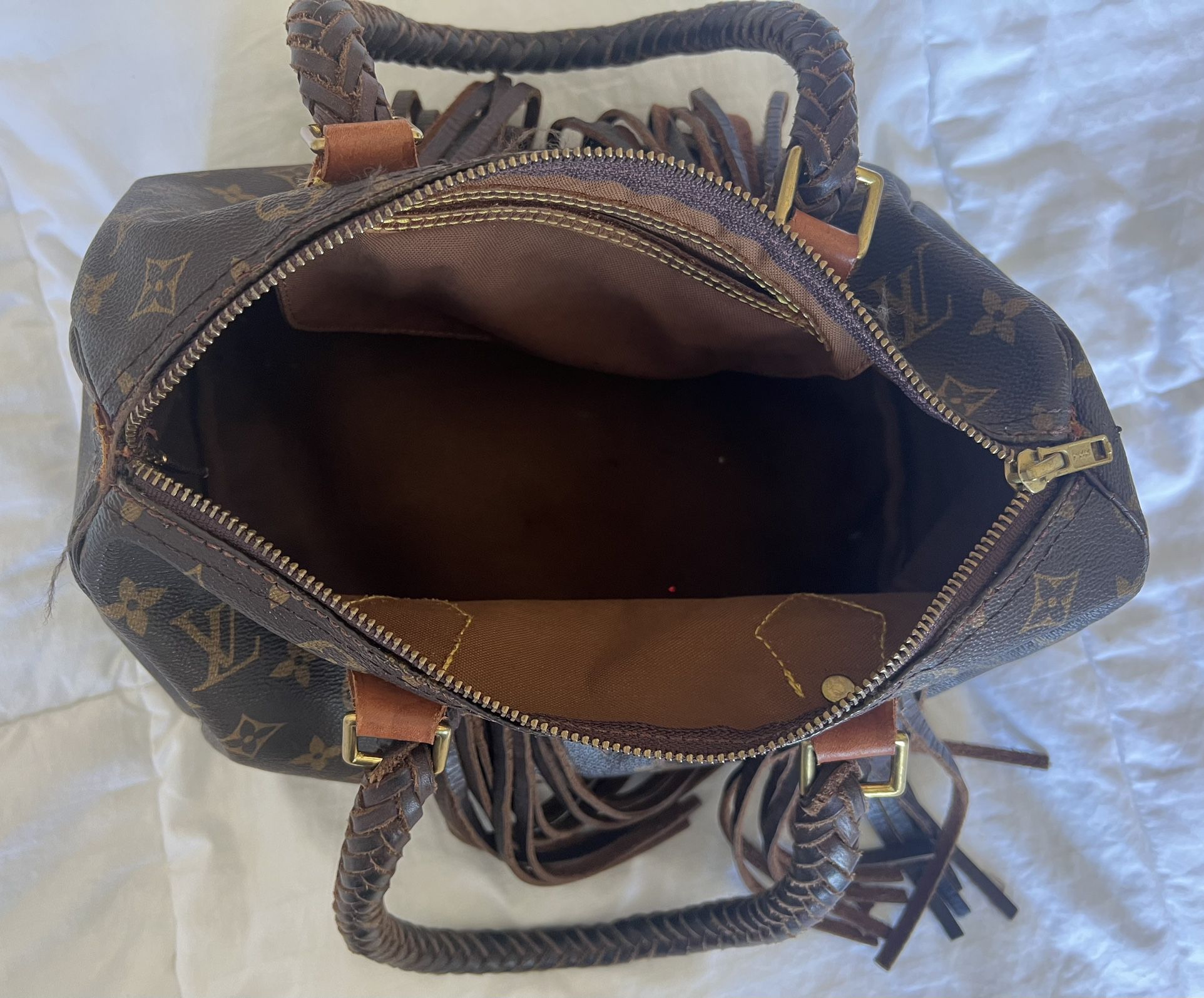 Auth Louis Vuitton Bag - Large Noe Upcycled Fringe LV Purse in Bohemian /  Southwest / Festival Style for Sale in Northlake, IL - OfferUp