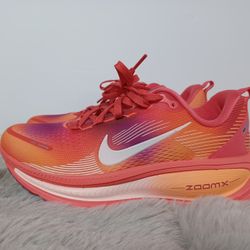 Nike VOMERO 18 SE #80