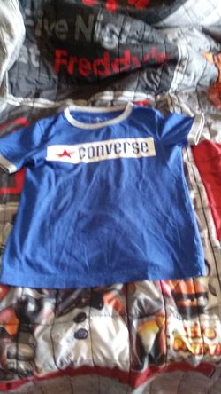 Converse tshirt