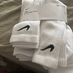 Nike Dry-Fit Socks