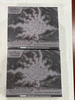 Pokemon Center Exclusive Mega Evolution Pitch Black Elite Trainer Box ETB