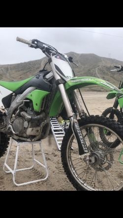 Kawasaki 450 Dirt Bike
