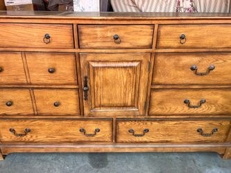 Wood dresser