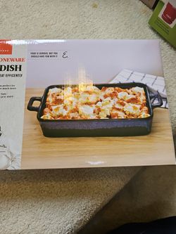 Rectangular Stoneware Baking Dish