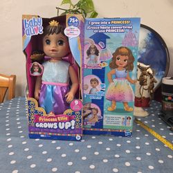 Baby Alive Princess Ellie Grows Up! Growing and Talking Baby Doll - Brown Hair
