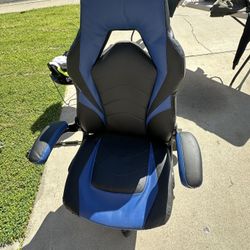 GAMING CHAIR