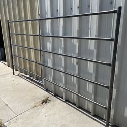 Horse Livestock Panels - 14 Gauge - Heavy Duty 