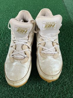 Youth Baseball Cleats