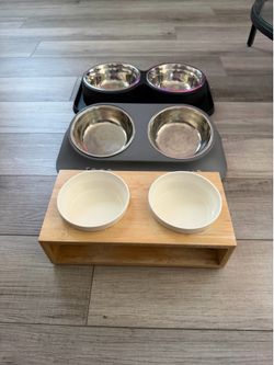 Dog or cat bowls