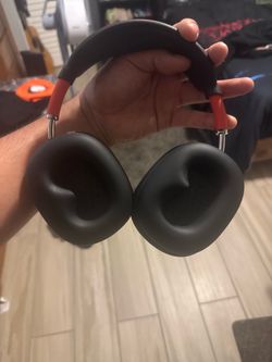 AirPod Max  headphones