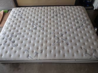 Queen Mattress With Box