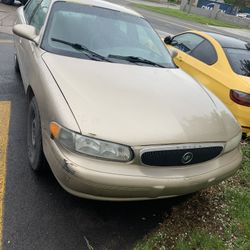    2004 BUICK CENTURY 