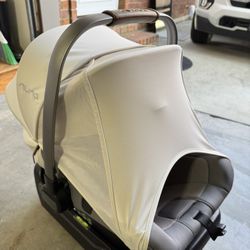 Nuna PIPA Car Seat+Base
