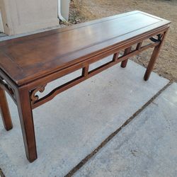 Wellington Hall Chinoiserie Lacquered Table