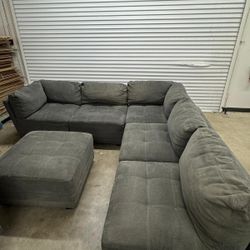 Bexley 6-piece Modular Fabric Sectional