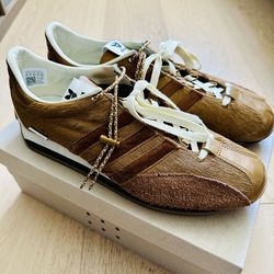 Adidas song for the mute country OG US11.5