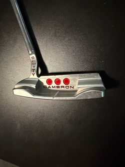 Titlelist Scotty Cameron Putter Blade w/ 2 Headcover