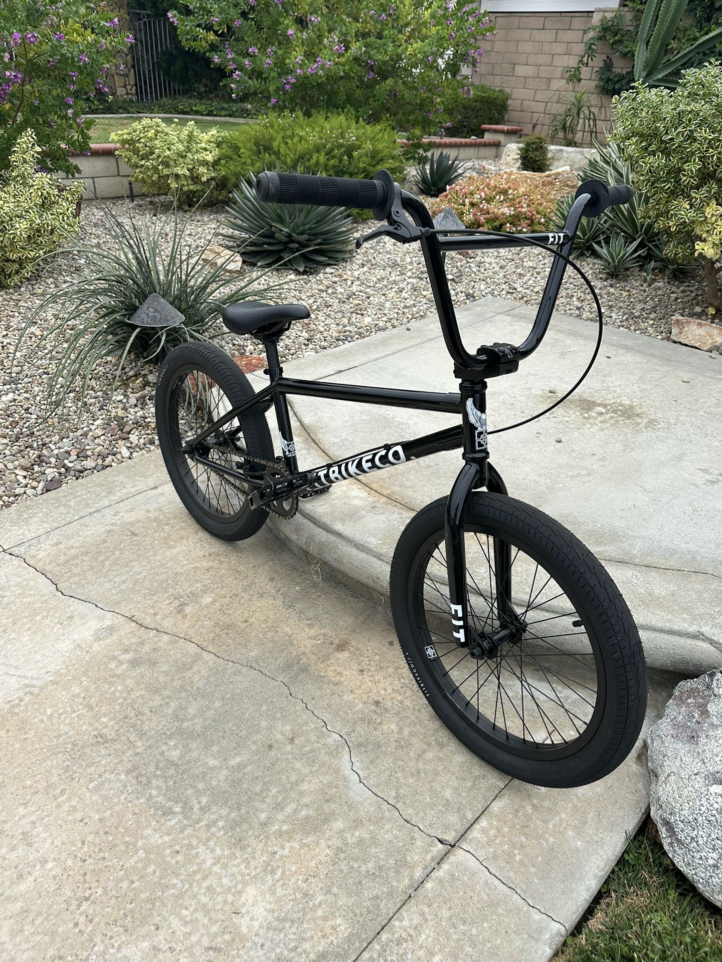 Fit Metal Eagle Black 21.5