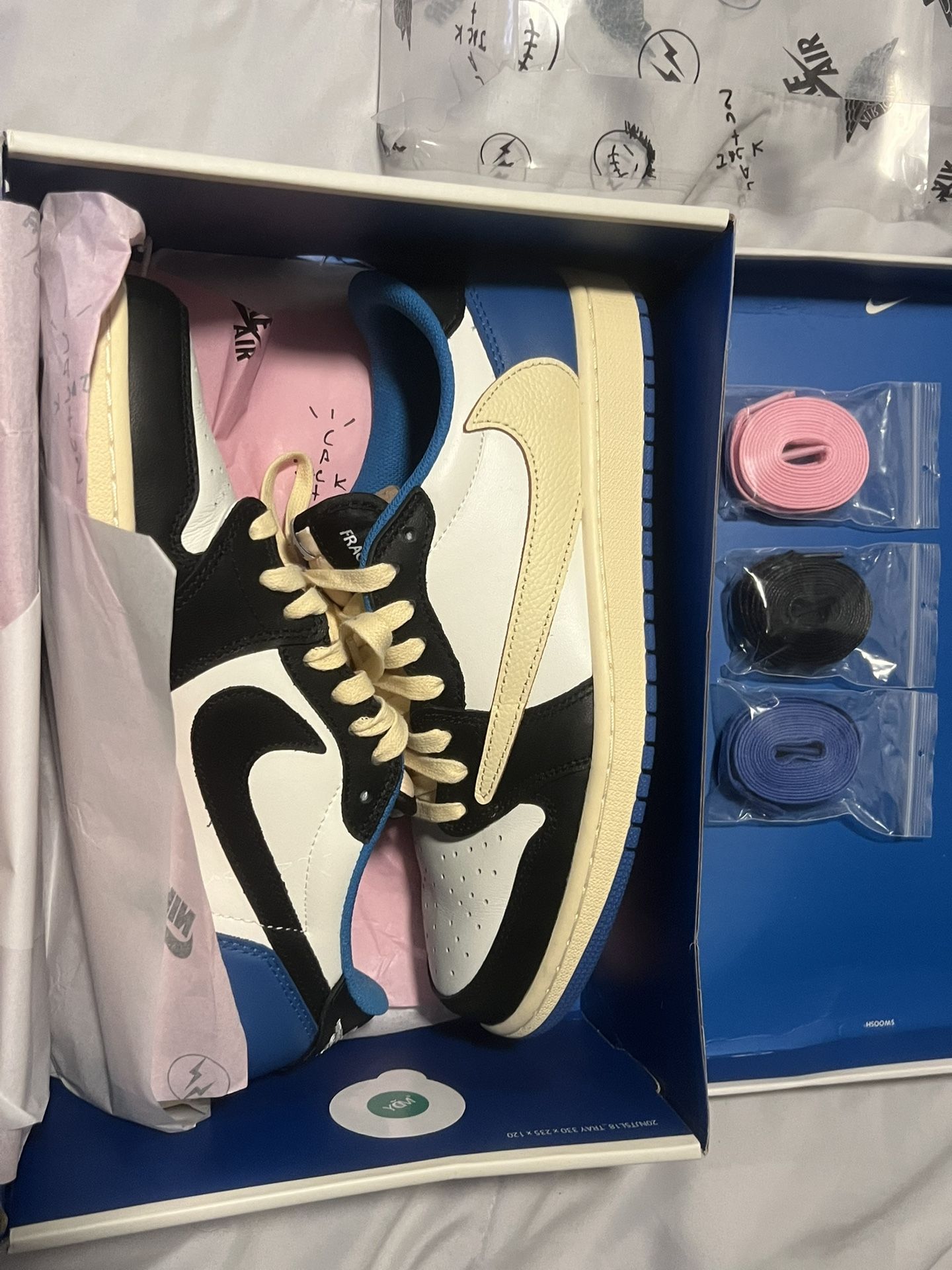Jordan 1 Travis Scott Fragment low