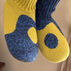 VERLOOP ying yang House Slippers Size M/L blue and yellow 