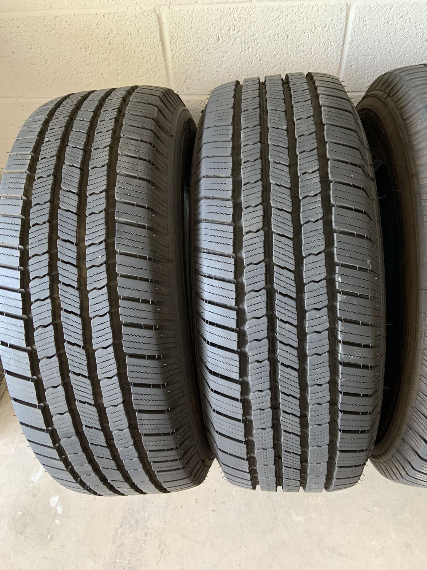 4 Michelin Defender LTX MS 265/65 R18