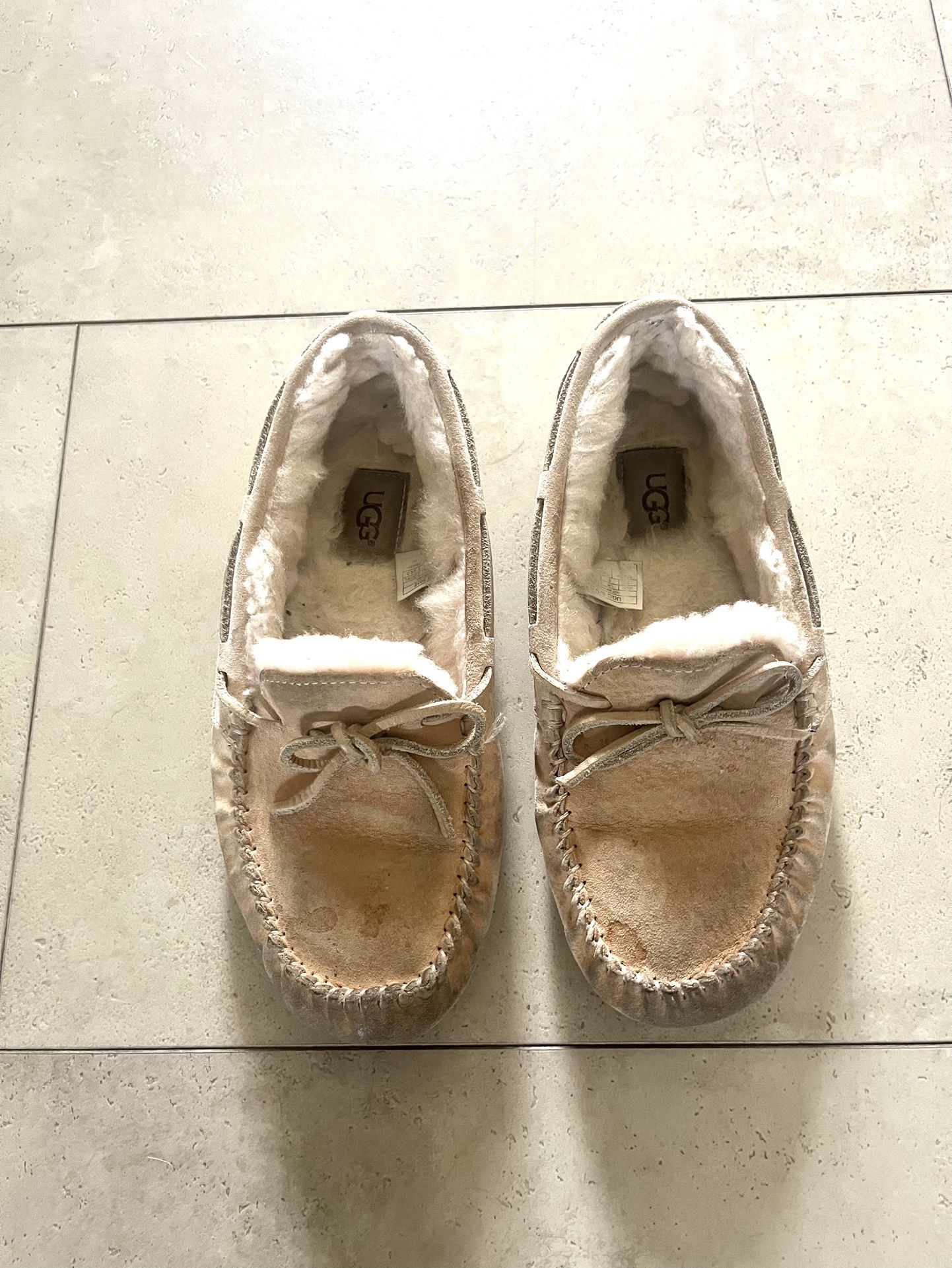 Ugg Slippers Womens 7