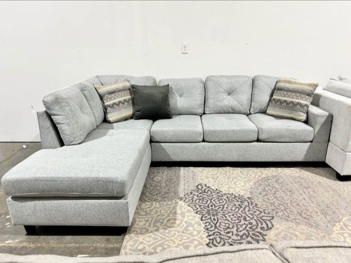 NEW Gray Modern Sectional / Fast Delivery